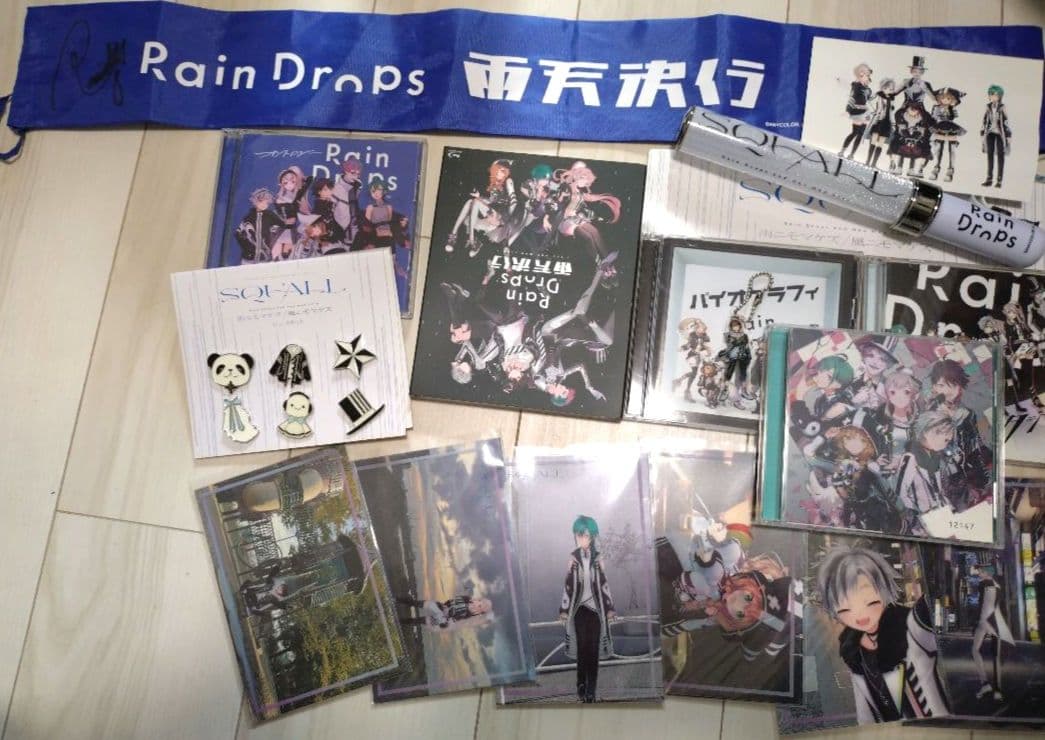 Rain Drops 三枝明那アクキー/直筆サイン入りグッズ/CDなど まとめ売 中古】雑貨 三枝明那 アクリル製キーホルダー 「CD にじさんじ Rain