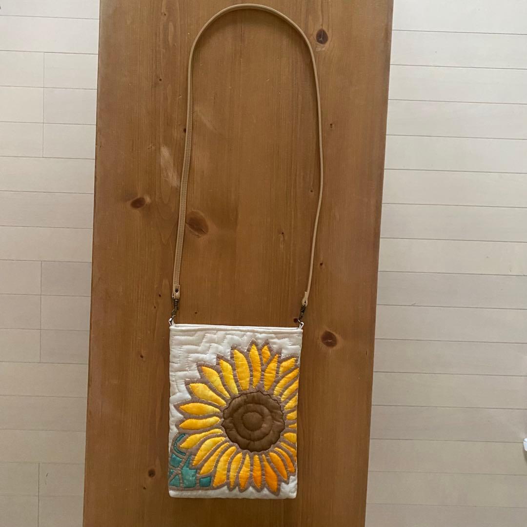 まっちゃん様専用◇ハワイアンキルト◇ショルダーバッグ◇ひまわり