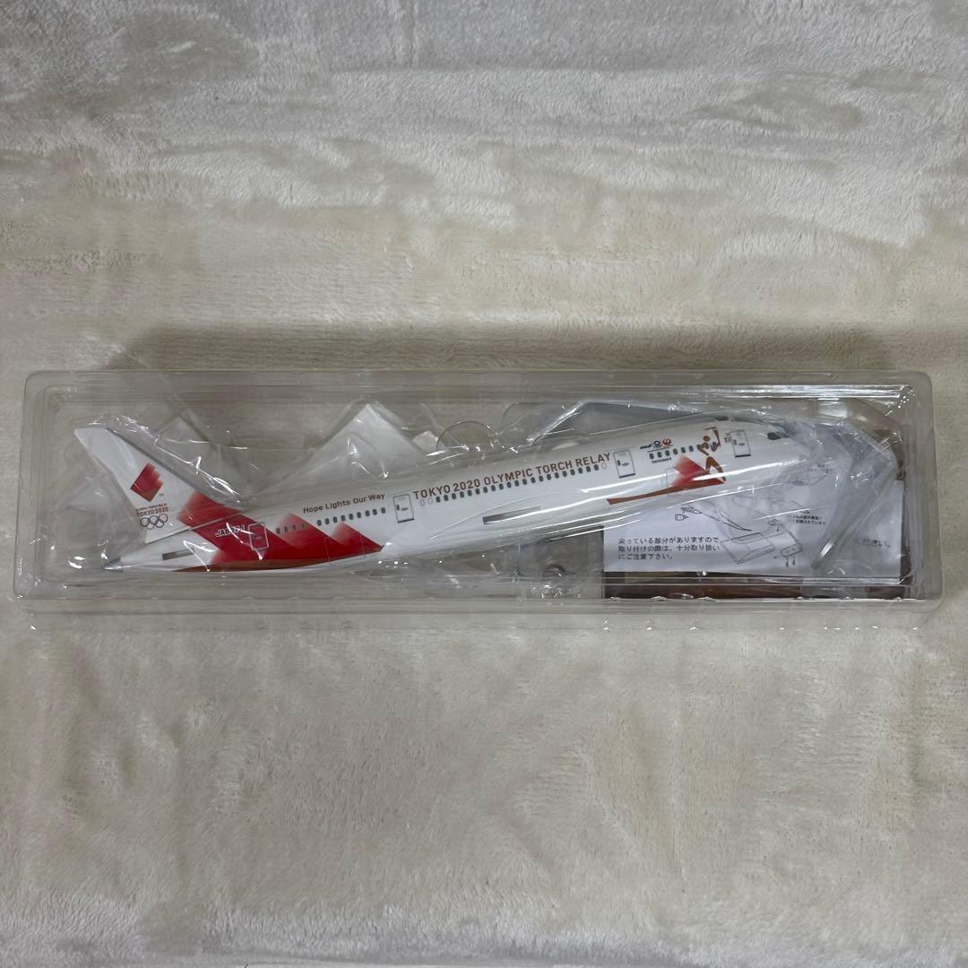 新品】JAL 日本航空 東京 TOKYO オリンピック 飛行機模型 1/200 - メルカリ