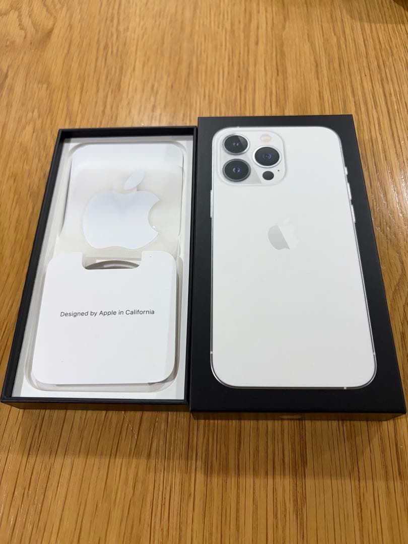 Apple iPhone 13 Pro シルバー 本体 - メルカリ