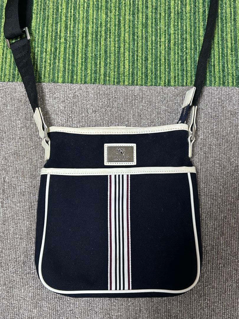 BURBERRY BLACK LABELショルダーバッグ スクエア サコッシュ - メルカリ