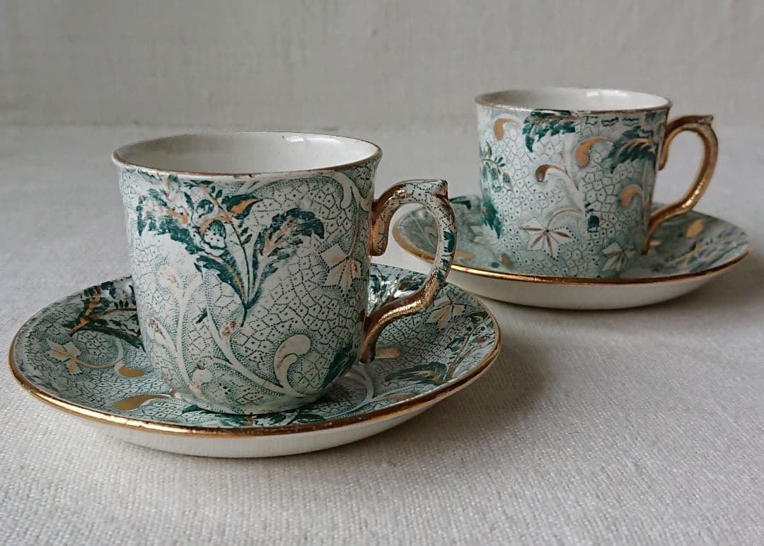 19世紀 クレイユモントロー 鈴蘭のカップ&ソーサー ペア フランス