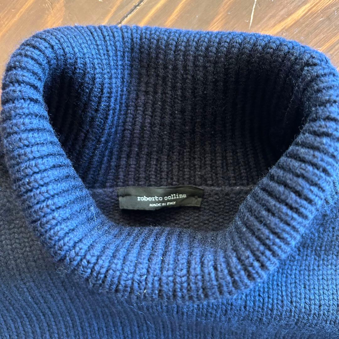 roberto collina ロベルトコリーナ定番タートル ダークネイビー46 ロベルトコリーナ／タートルネックニット／ダークネイビー／46 - メルカリ