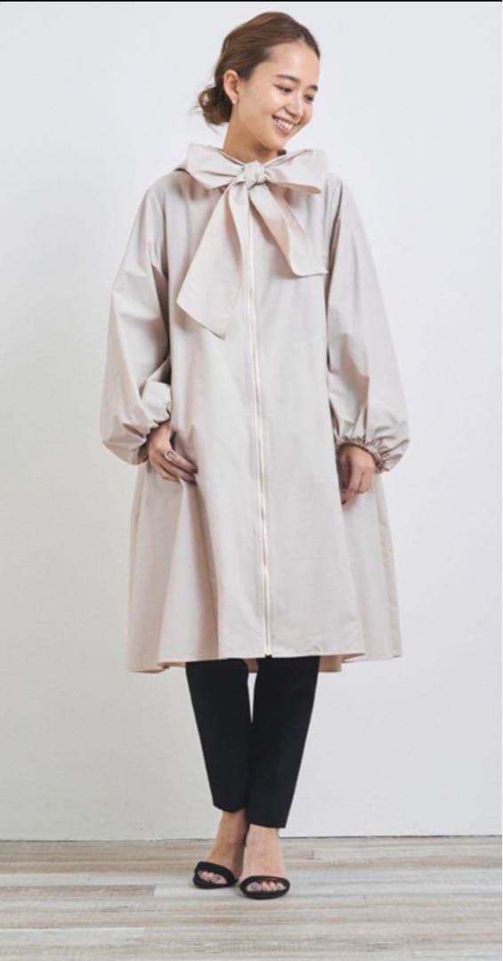 yori ビッグリボン　撥水　ロングパーカー　ベージュ　タグ付き　レインコート 中古・古着通販】YORI (ヨリ) ビッグリボン撥水ロングパーカー