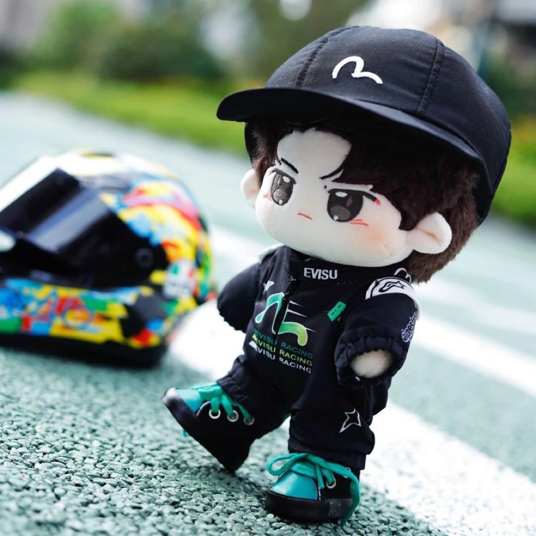 20cm 王一博 バイク ぬいぐるみ 着せ替え お洋服 ヘルメット 陳情令