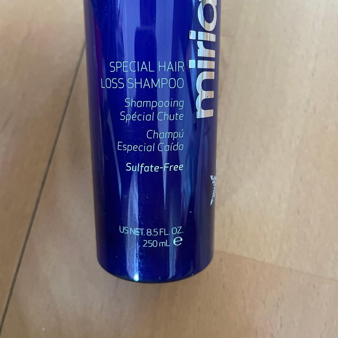 シャンプー 250ml EXTREME CAVIARmiriam quevedo - メルカリ