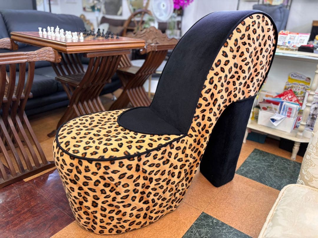 モダンヒョウ柄 ハイヒール型ソファインパクトのあるユニークなデザイン 楽天市場】2/25まで！最大25％お値引き！条件は要問い合わせ！~カラー