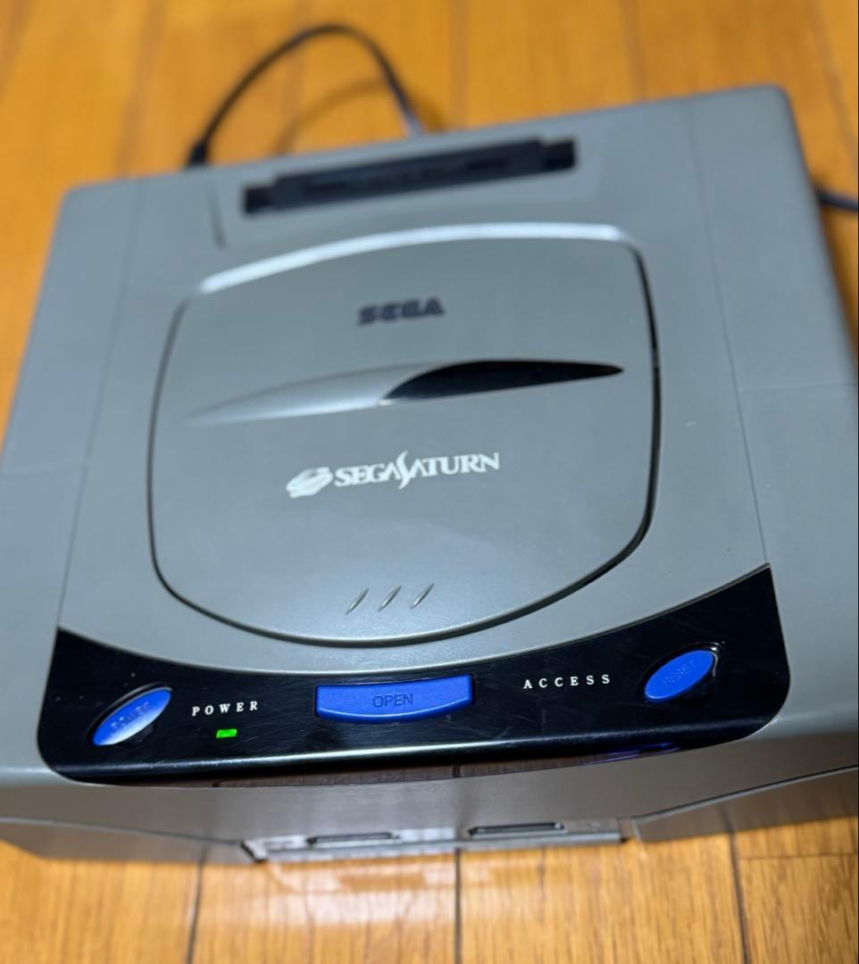 SEGA セガサターン 本体 コントローラー付き - メルカリ