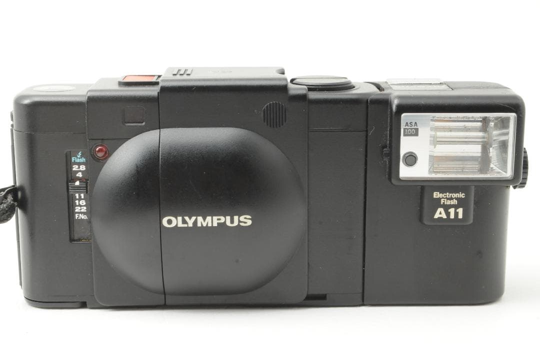 OLYMPUS オリンパス XA & フラッシュA11 コンパクトフィルムカメラ Amazon | Olympus XA A11付き | コンパクト 通販