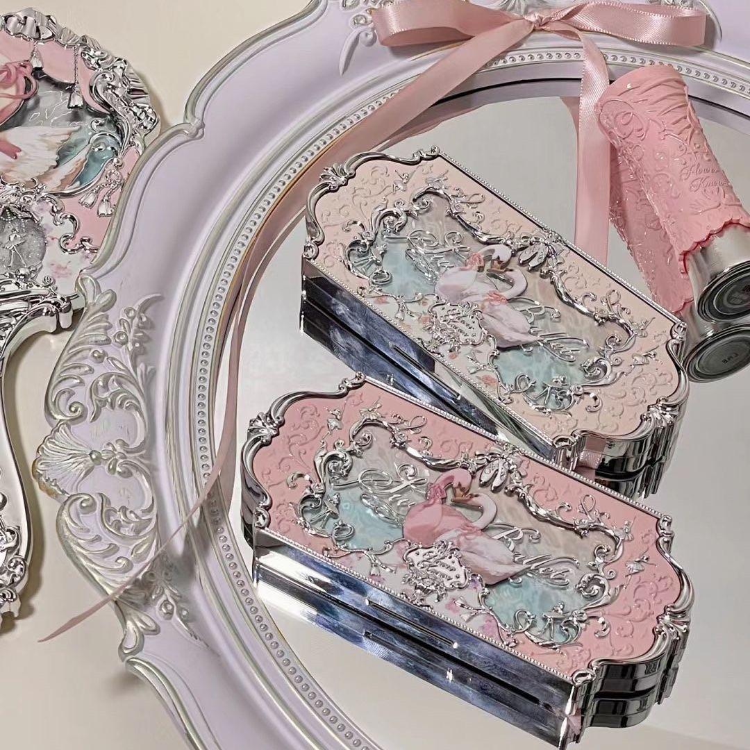 フラワーノーズ スワンバレエシリーズ アイシャドウパレット03 ピンク