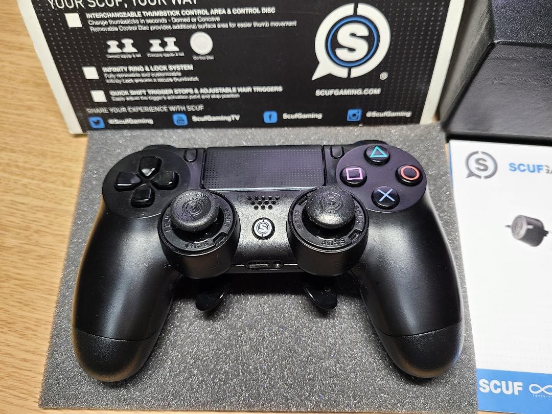 SCUF INFINITY 4PS スカフ インフィニティ Amazon.com: SCUF Infinity 4PS Pro Gaming Controller for PC, PS4