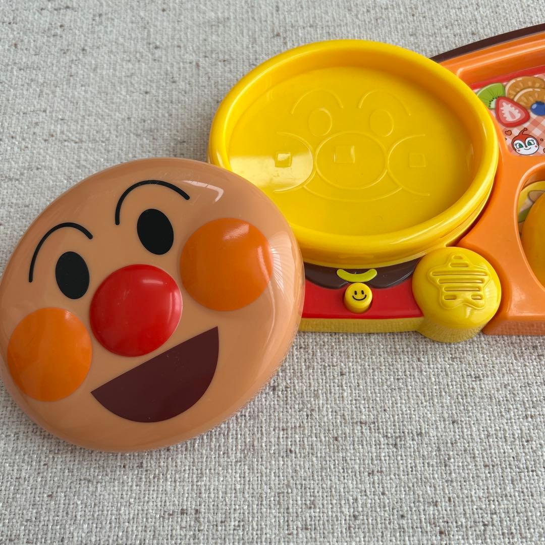 アンパンマン ホットプレートでジュージュー! できたておこさまランチ