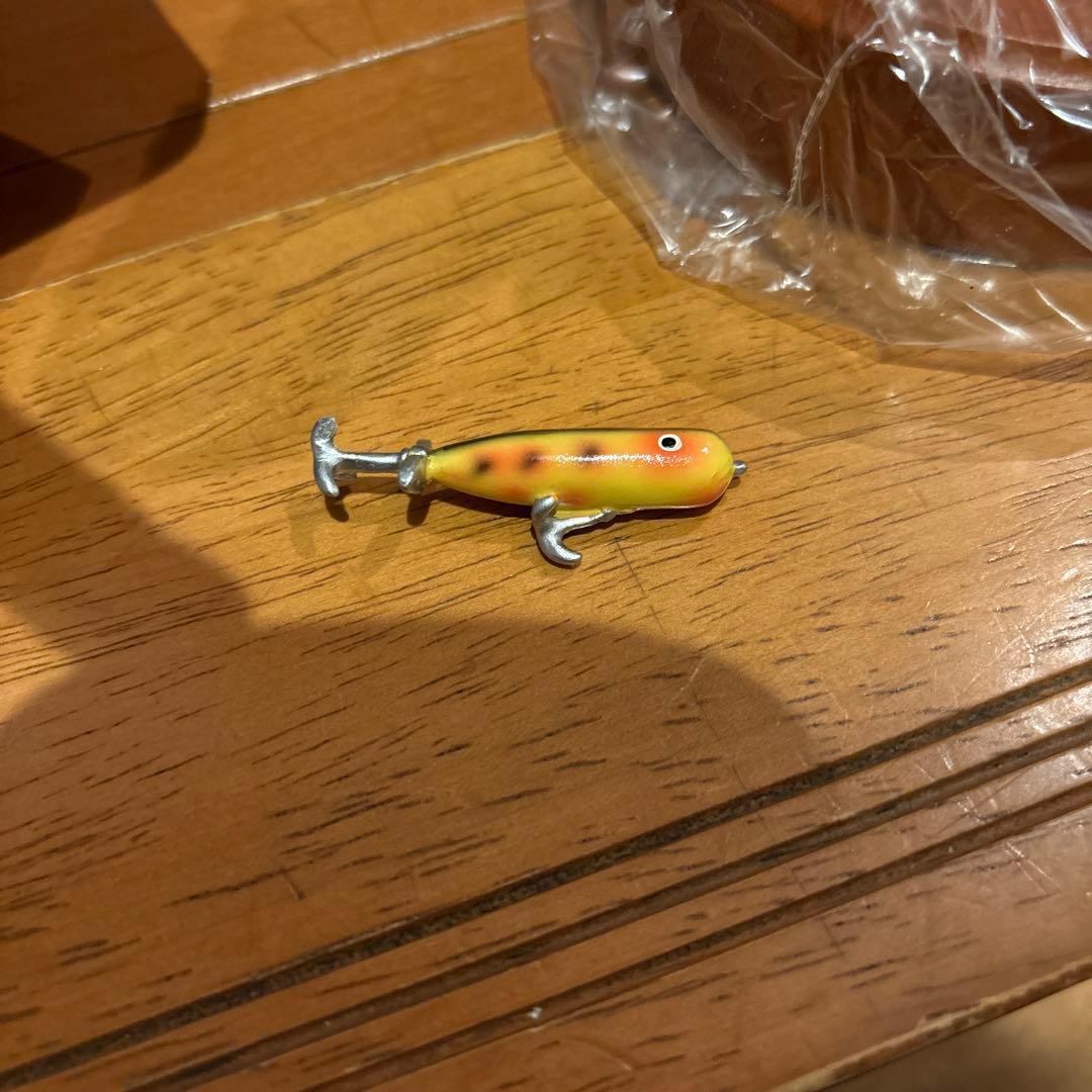 希少 ヘドン ジャンピングバス マグナムトーピード 置物 フィギュア