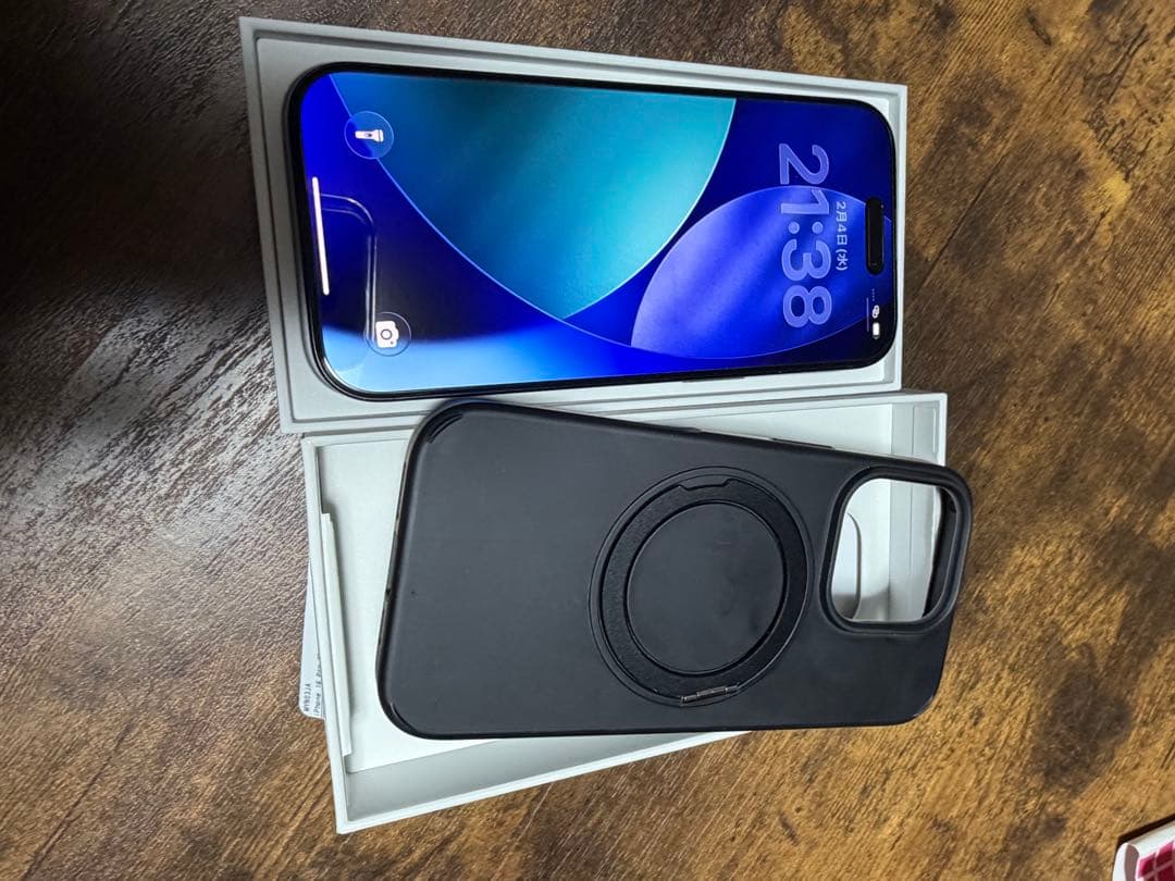 Apple iPhone 16 Pro スペースブラック ケース付き Amazon.co.jp: iPhone 16 Pro 用 ケース ブラック 耐衝撃 米軍MIL規格