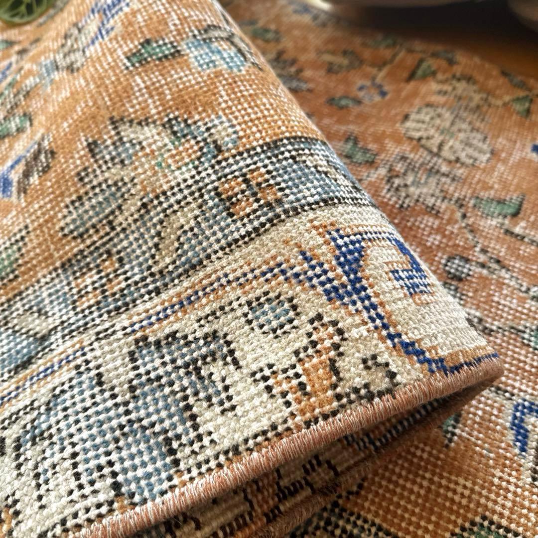 56×120ペールオレンジ 青い花 ボタニカル トルコヴィンテージラグ