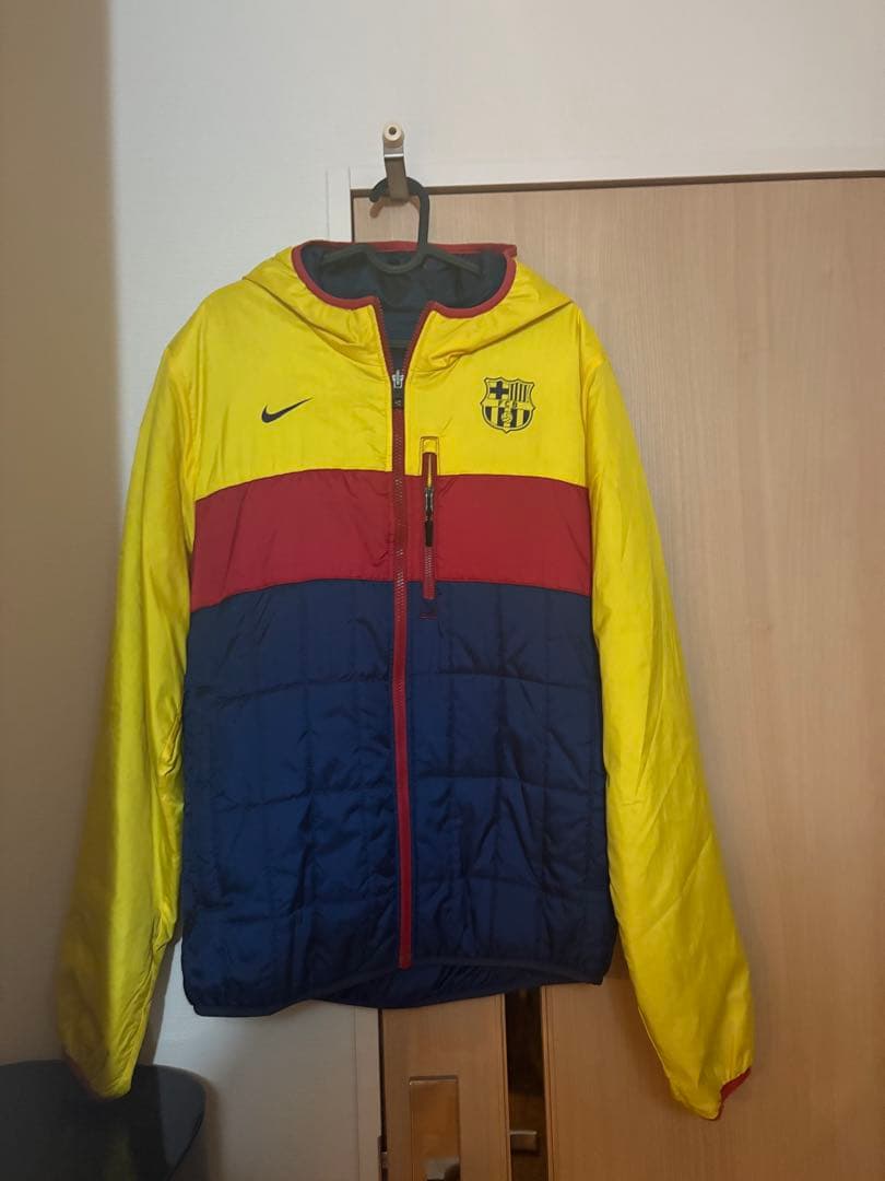 ナイキ バルセロナ リバーシブルナイロンジャケット Lサイズ - メルカリ