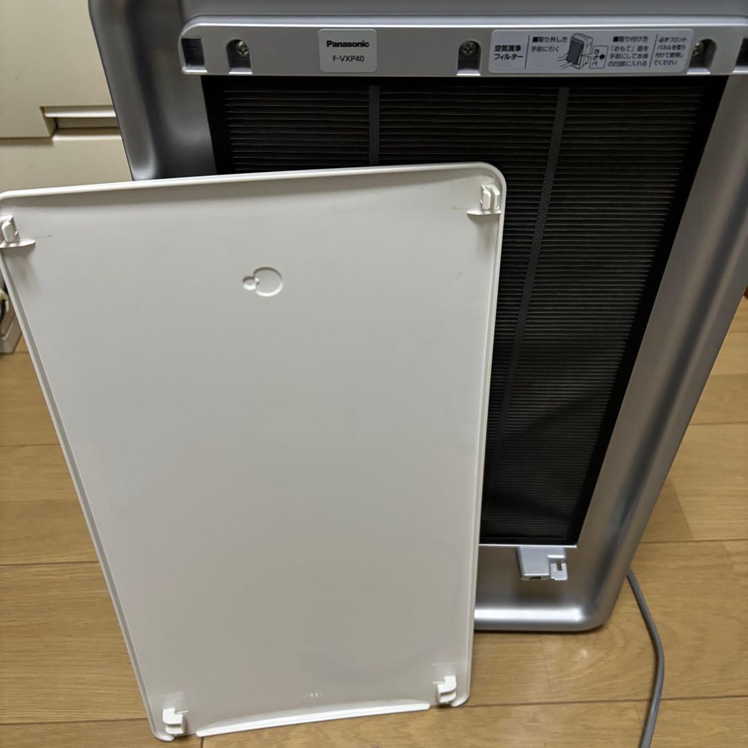 4万円で購入 美品 パナソニック 加湿空気清浄機 ナノイー搭載 FVXP40-S