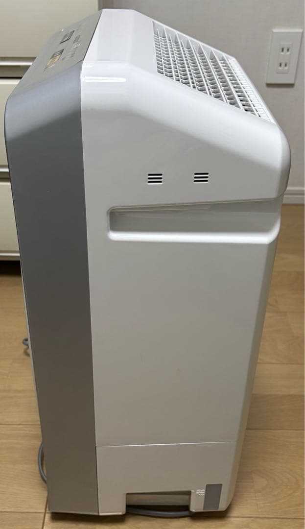 4万円で購入 美品 パナソニック 加湿空気清浄機 ナノイー搭載 FVXP40-S