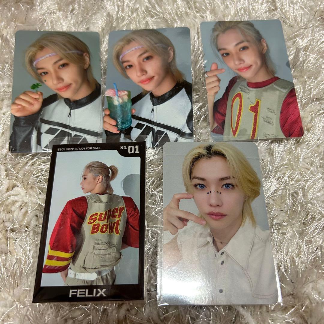 フィリックス トレカ social path 封入 ラキドロ - メルカリ