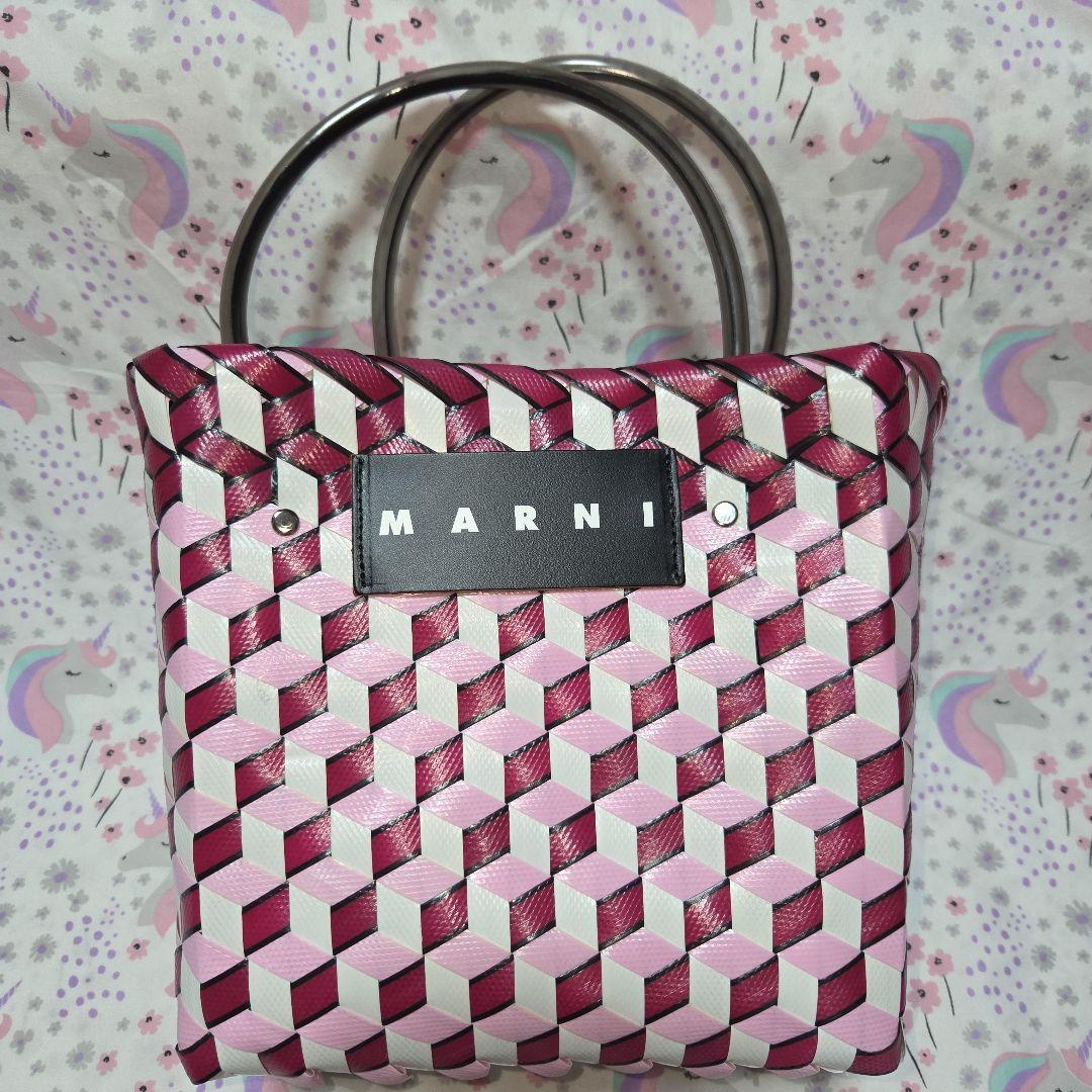 マルニ　マーケット　キューブウォーブン PVC　トートバッグ　ハンドバッグ 楽天市場】マルニ フラワー カフェ MARNI FLOWER CAFE レディース
