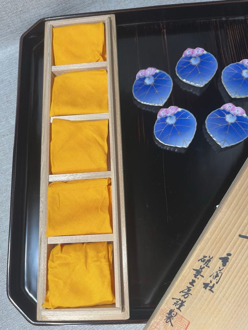 香蘭社 愁海棠 磁藝工房 磁芸工房 箸置き 5点 - メルカリ