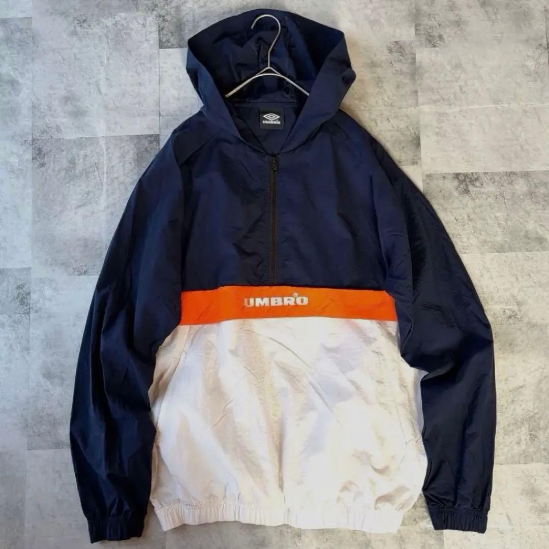 極美品✨古着 UMBRO ナイロンジャケット アノラックパーカー白 ハーフ