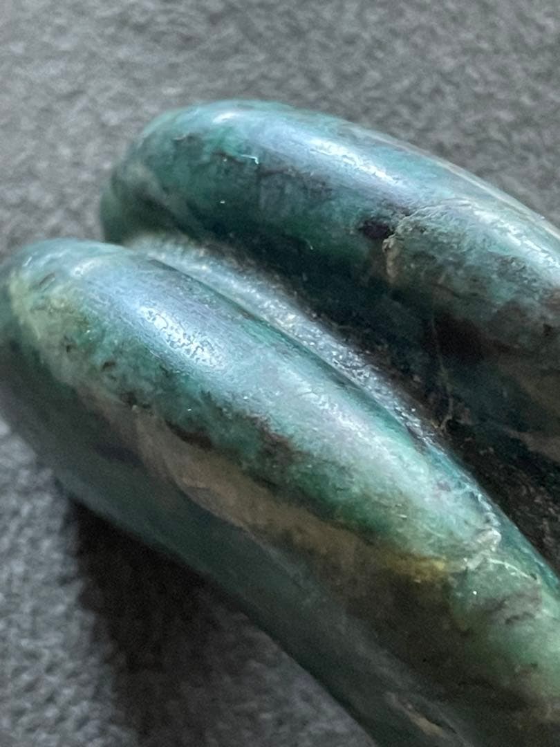 古墳時代前期 合わせ勾玉 翡翠 飛騨翡翠 碧玉 出土品。 - メルカリ