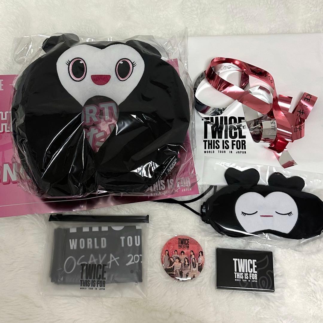 TWICE THIS IS FOR WORLD TOUR 大阪 アプグレ特典 - メルカリ