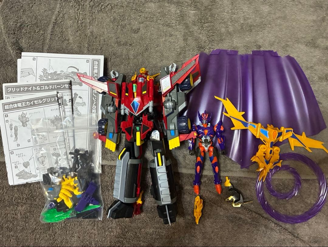 【組立済】SMP ダイナゼノン・グリッドナイト SMPダイナゼノンとグリッドナイトが発売されますね - Hobby日記