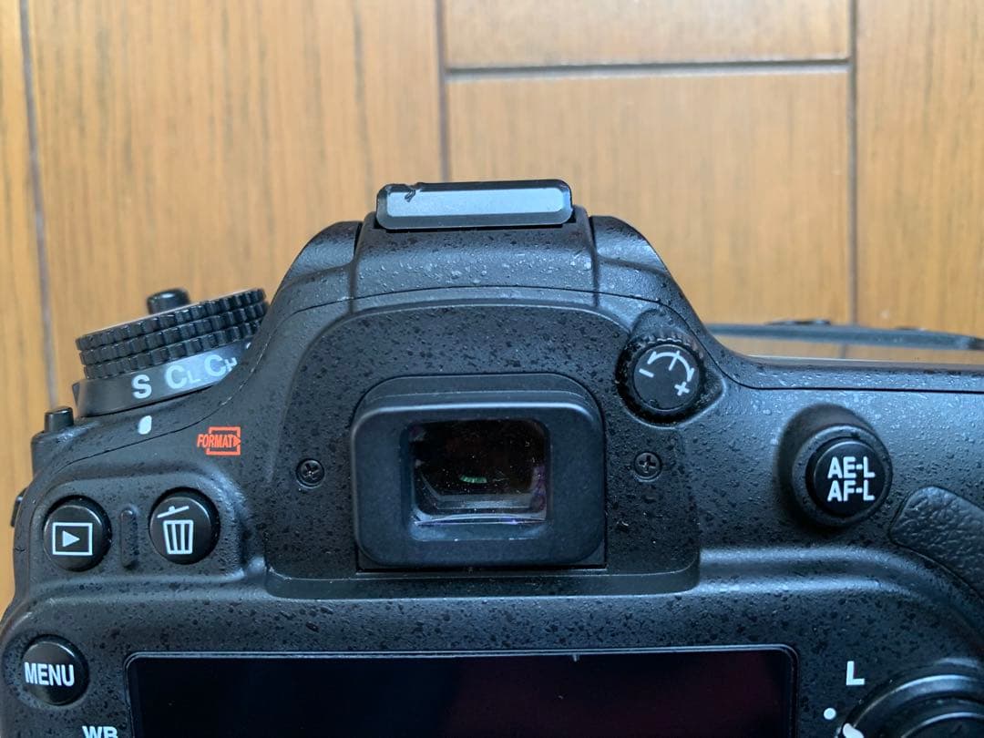 Nikon D7100 ボディ + WU1-s 付属品 - メルカリ