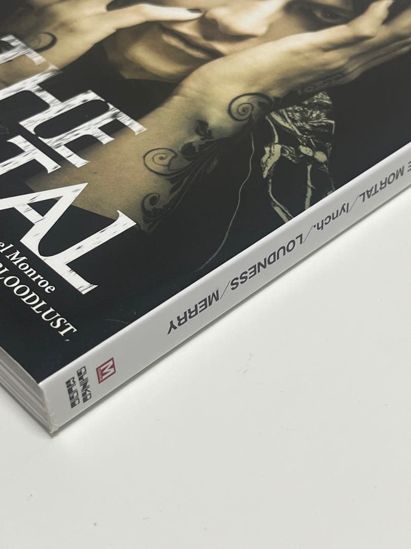 MASSIVE : 生きざまを伝えるロックマガジン Vol.20 (THE M…