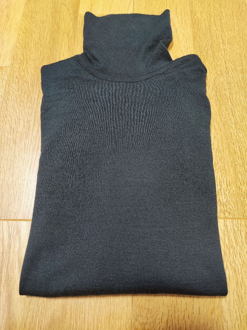 ジョンスメドレー　タートルネック　黒　サイズS JOHN SMEDLEY（ジョンスメドレー） ニットトップス CHERWELL STANDARD