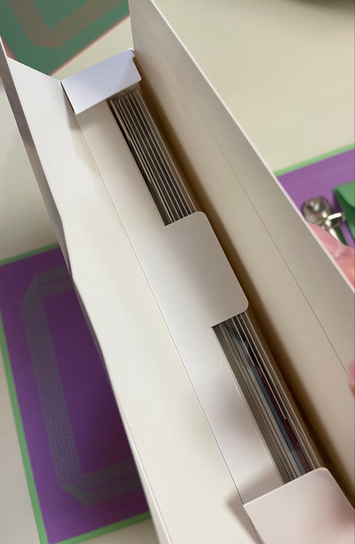 美品】YOASOBI THE BOOK ピンク・グリーンセット