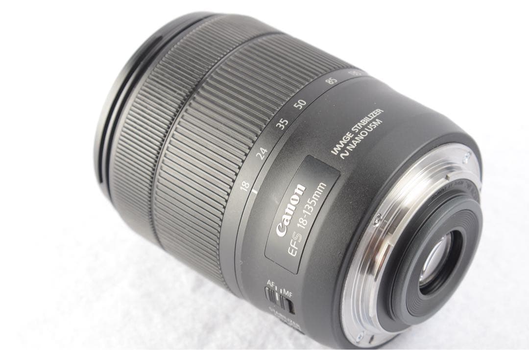 レンズ(ズーム) Canon EF-S 18-135mm F3.5-5.6 IS USM