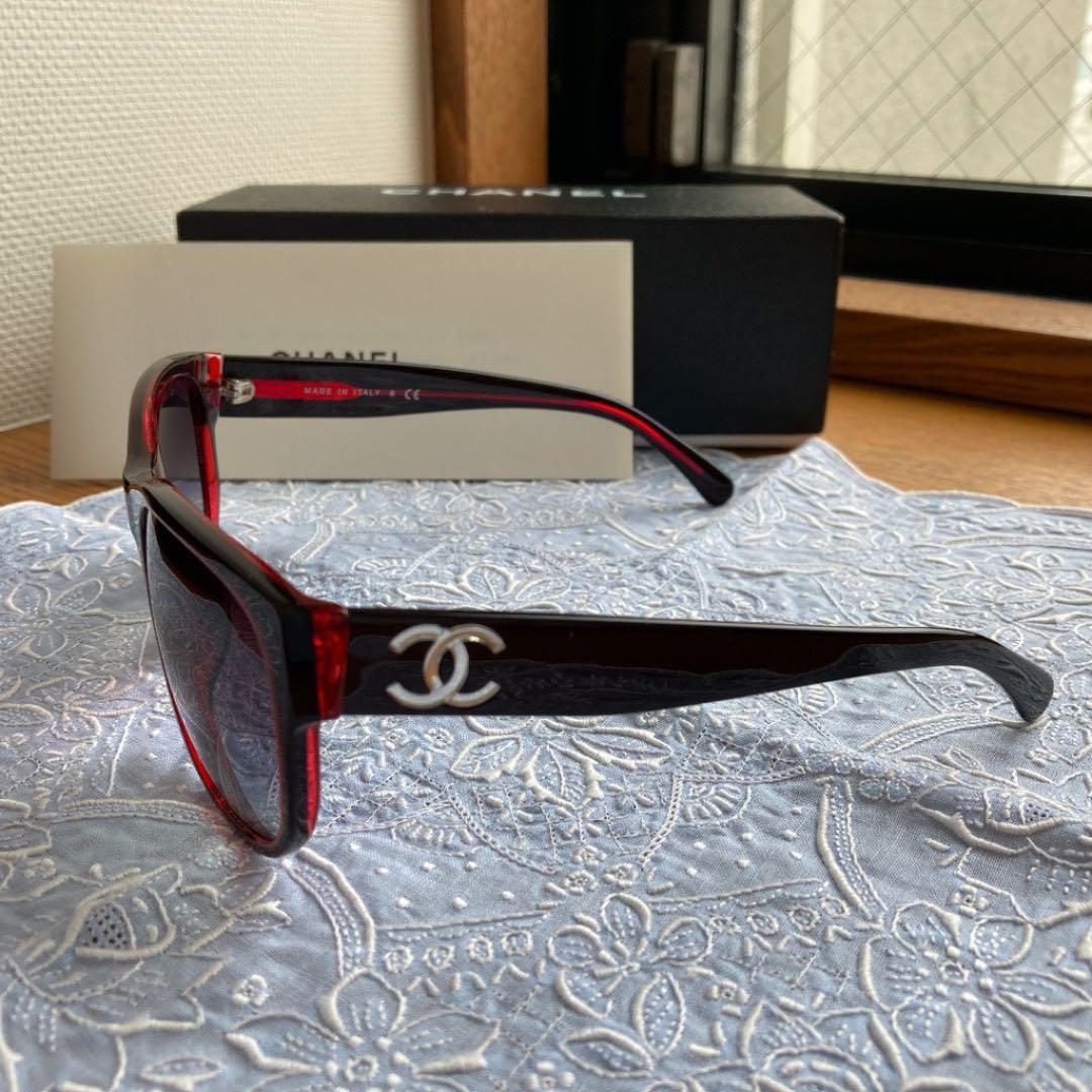 CHANEL シャネル サングラス　ユニセックス　《ケース、箱あり》