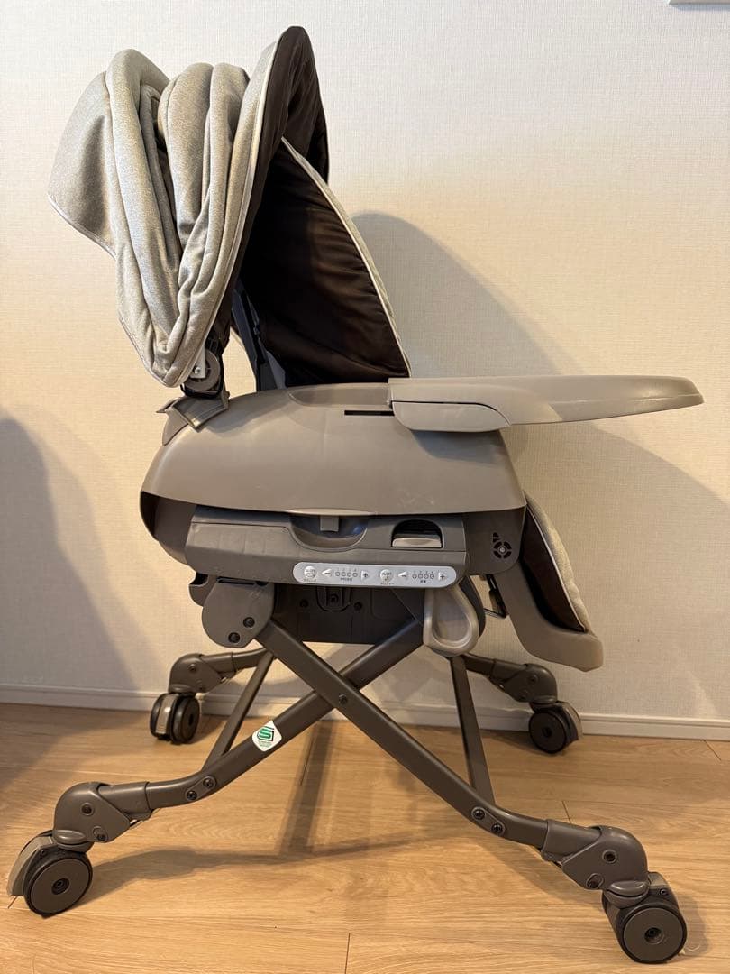 コンビ ホワイトレーベル ハイローチェアー ネムリラ コンビ ホワイト