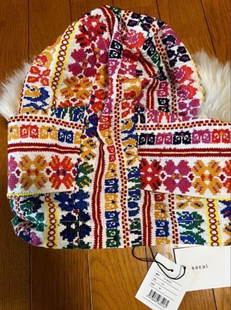 sacai 刺繍ファーネックウォーマー 新品未使用