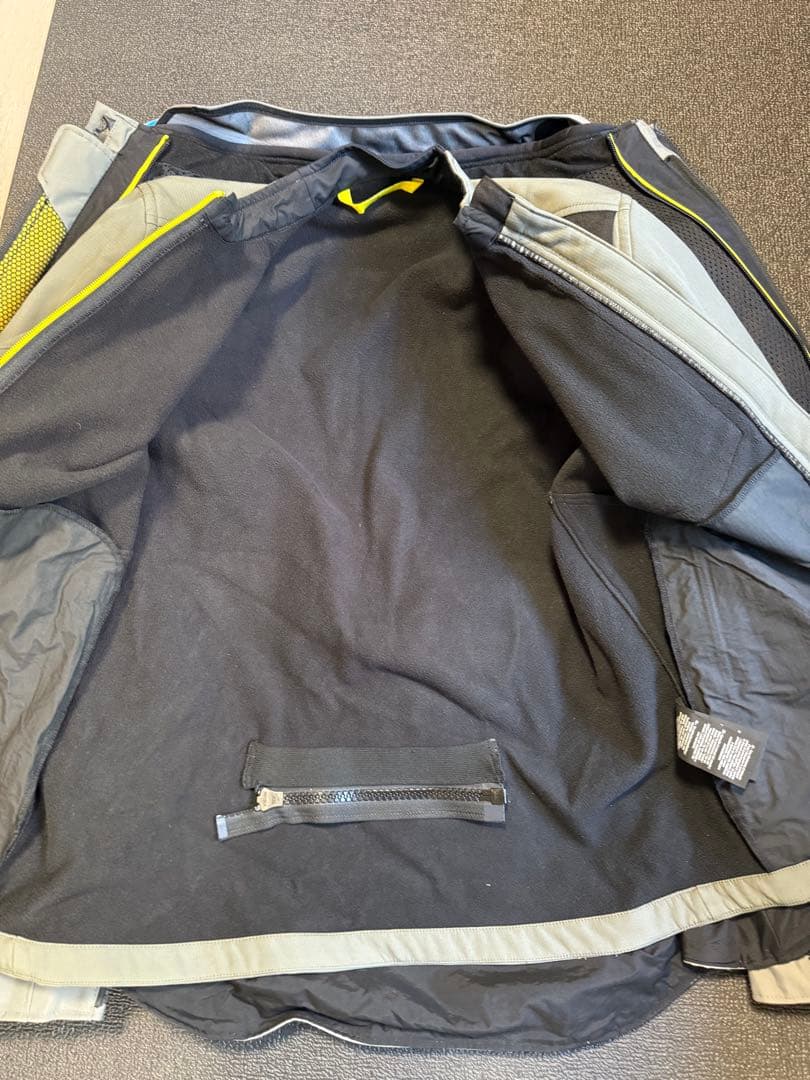 はるかさん専用】ページ TOURATECH GORE-TEX ジャケット - メルカリ