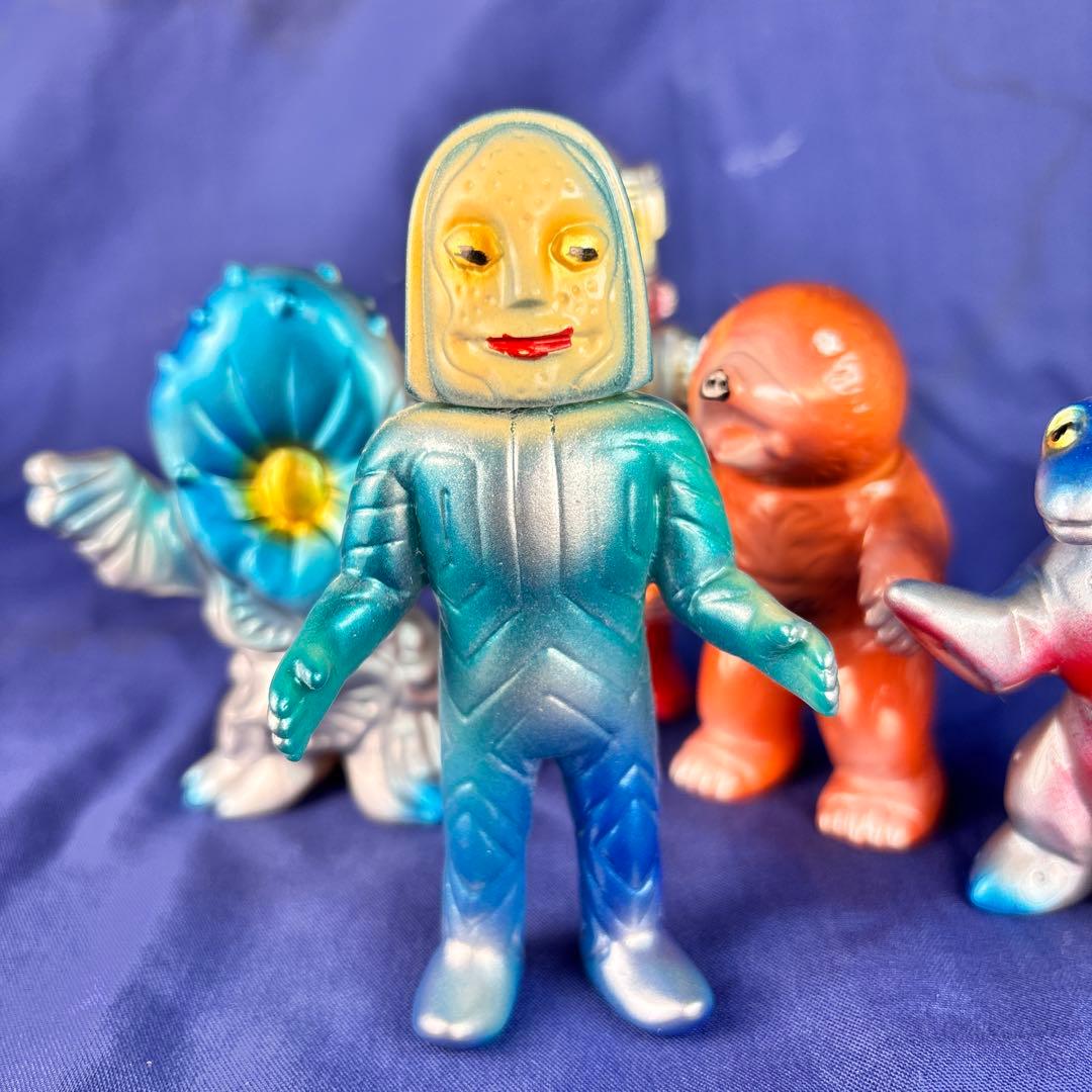 M1号 ミニサイズ ソフビ 五体 後藤彩色所塗装 ブルマァク - メルカリ