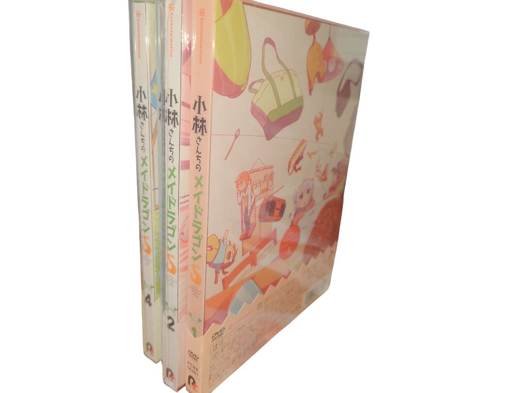 小林さんちのメイドラゴンＳ　DVD　全４巻セット Blu-ray・DVD Vol.4 | TVアニメ「小林さんちのメイドラゴンS」公式サイト