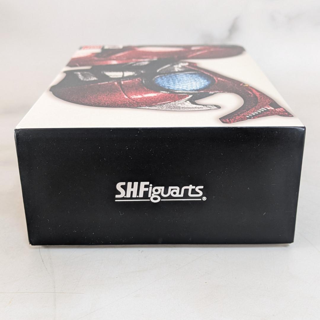 フィギュア S.H.Figuarts 仮面ライダーカブト ライダーフォーム