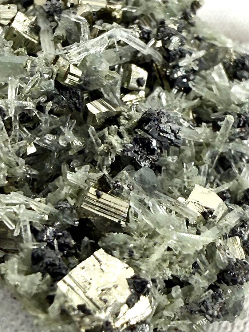 パイライト ガレナ クローライトクォーツ 原石 鉱物標本 天然石 - メルカリ