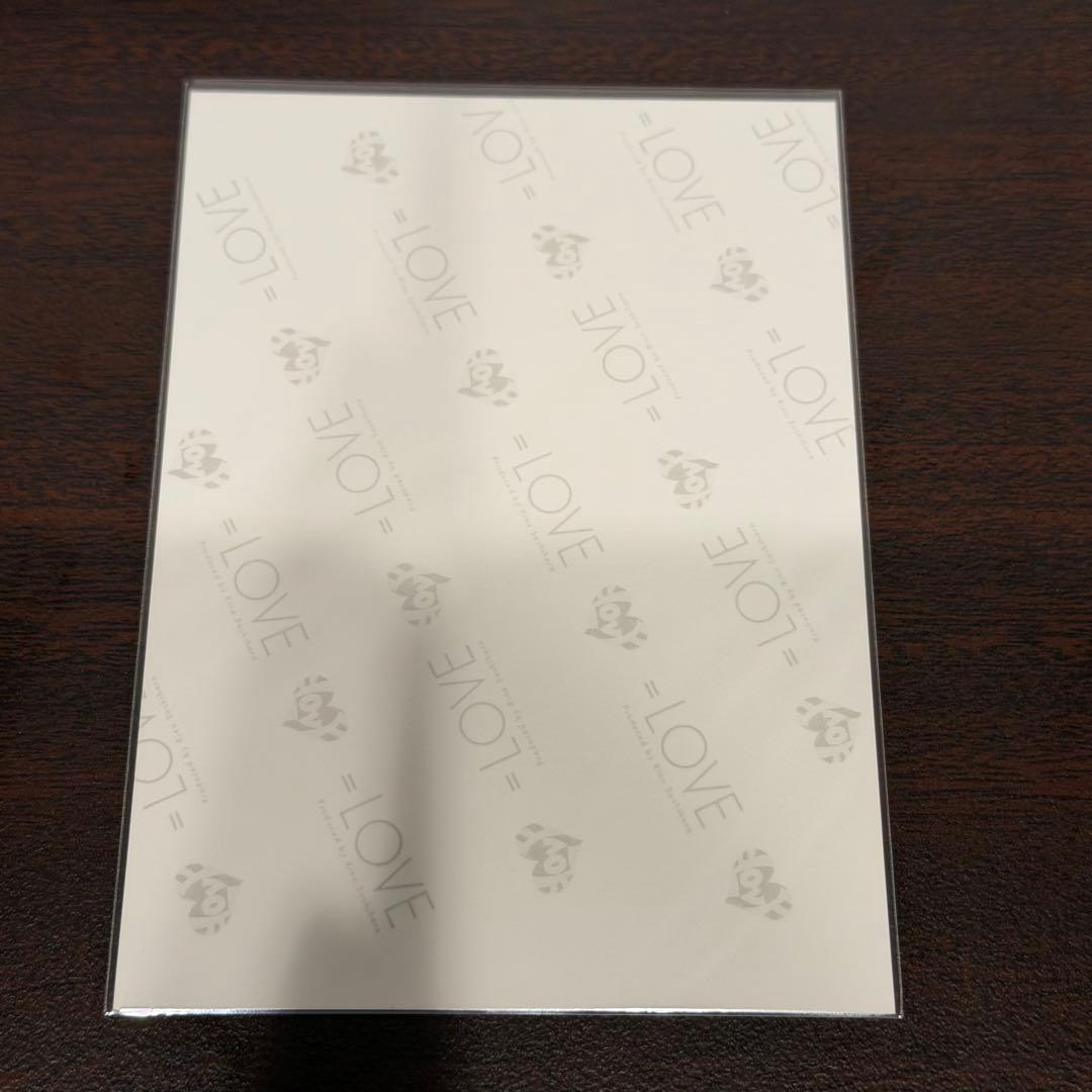 LOVE 諸橋沙夏 4周年衣装 直筆サイン入り生写真 ヨリ コメ付き - メルカリ