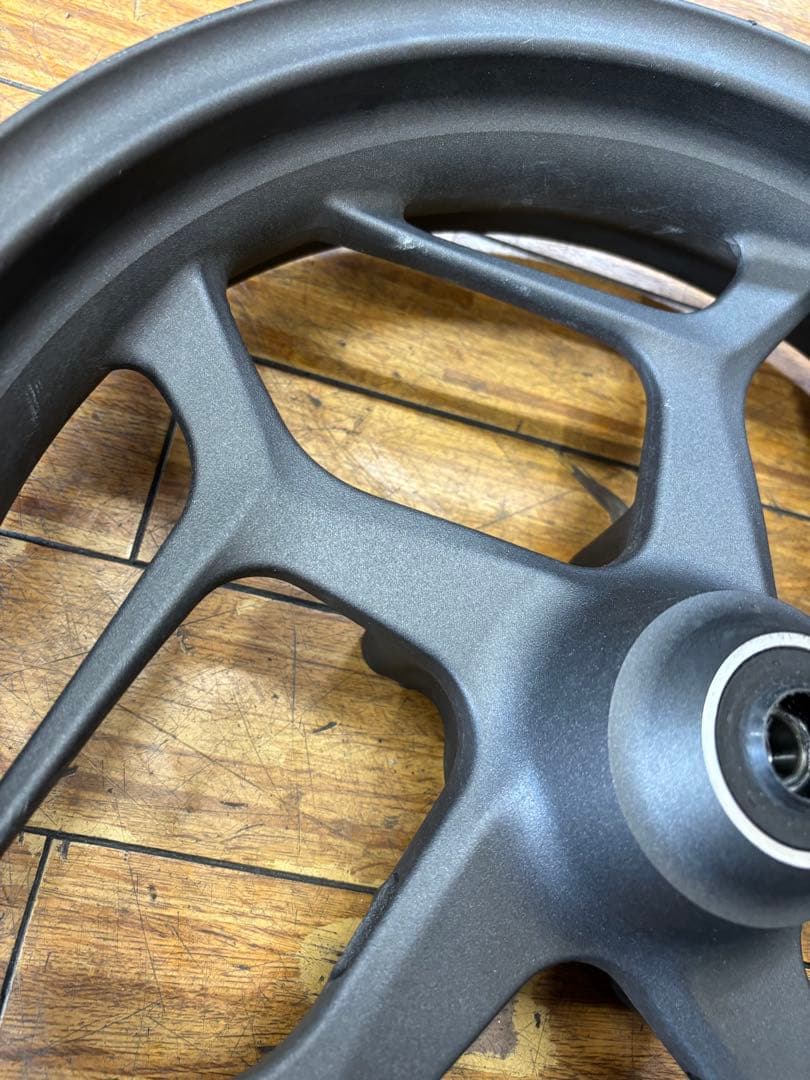 中古 PCX125・160 JK05・KF47 ホンダ純正フロントホイール - メルカリ