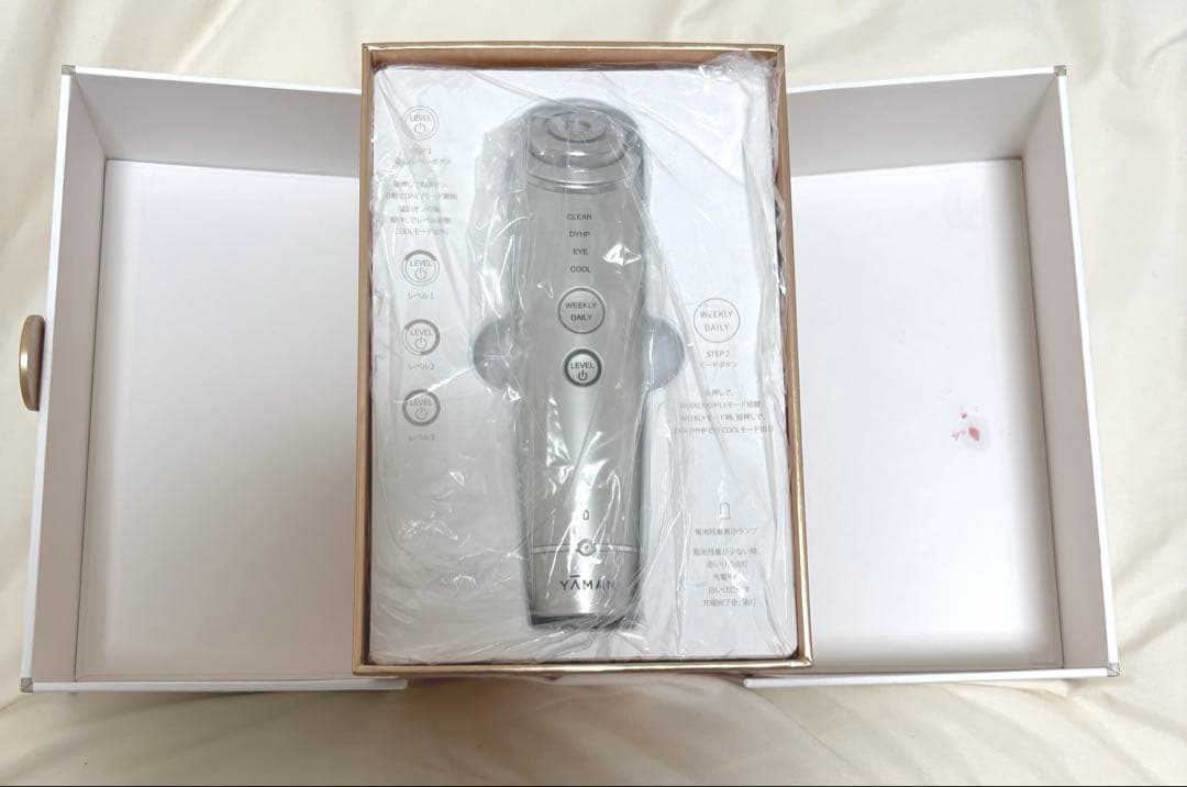 ★YAMAN ヤーマン 美顔器 YJFM18 フォトプラス シャイニーネオ★ Amazon.co.jp: ヤーマン 美顔器 フォトプラス シャイニー ネオ リフト