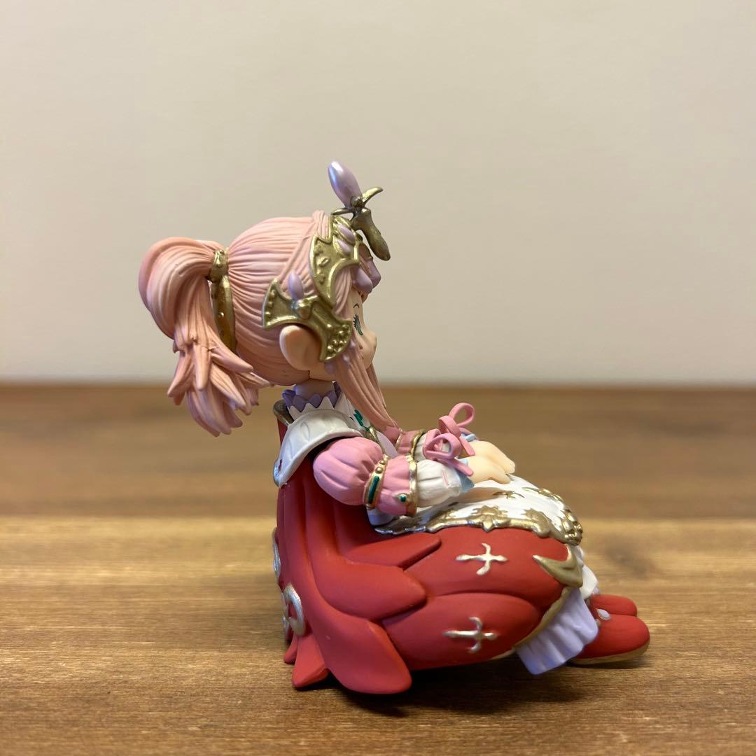 FF14 おすわりナナモ様 マスコットフィギュア - メルカリ