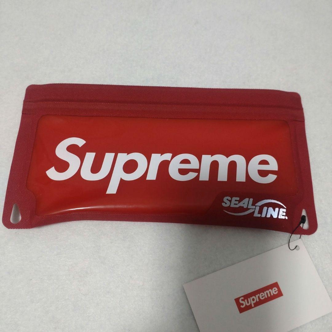 Supreme SealLine Waterproof Case レッド Supreme SealLine Waterproof Case (SS20) - $48