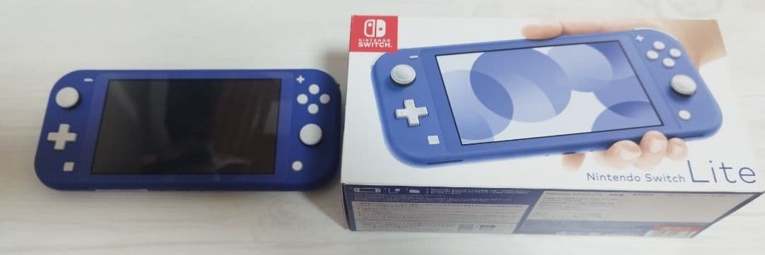 ニンテンドースイッチライト　ブルー Amazon.co.jp: Nintendo Switch Lite ブルー : Video Games