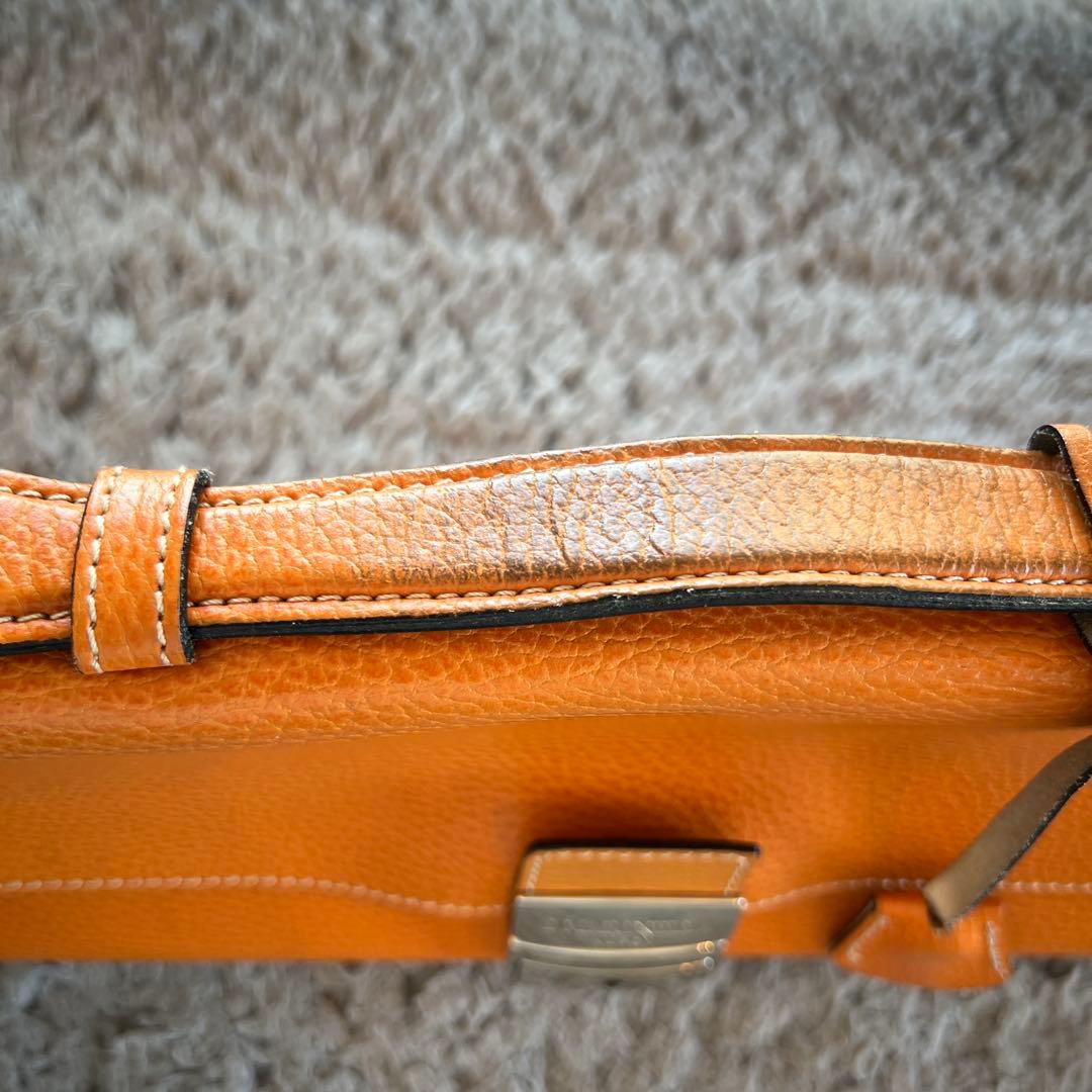 E.MARINELLAソットブラッチョ折り畳みレザーブリーフケース - メルカリ