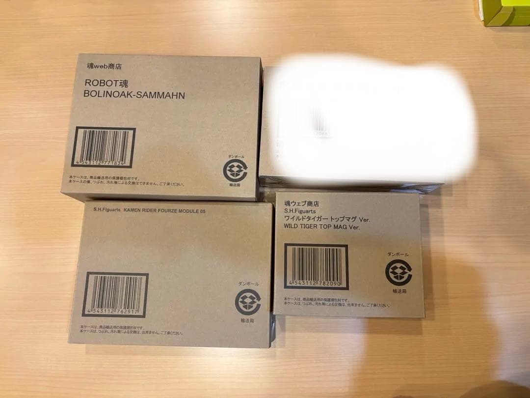 仮面ライダーフォーゼ モジュールセットO5 （S.H.Figuarts）他2点